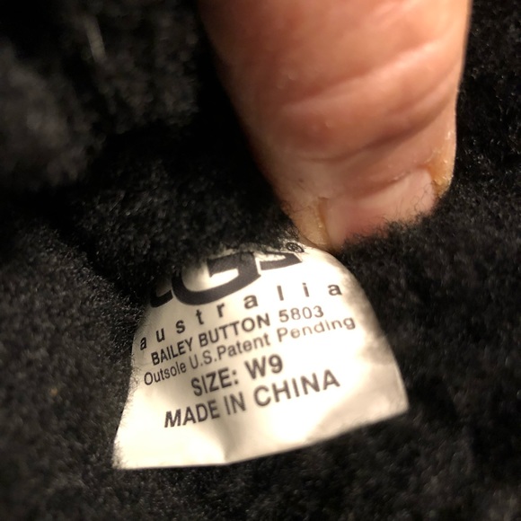 Ugg Bailey Button boots - Picture 3 of 3